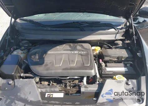 2017 Jeep Cherokee Limited 4X4 z USA, uszkodzony, nr VIN 1C4PJMDS7HW505198